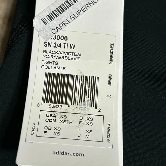 ADIDAS Capri women XS, NWT  leggings ,reflective,logo ,black,striped,activewear - Picture 10 of 11
